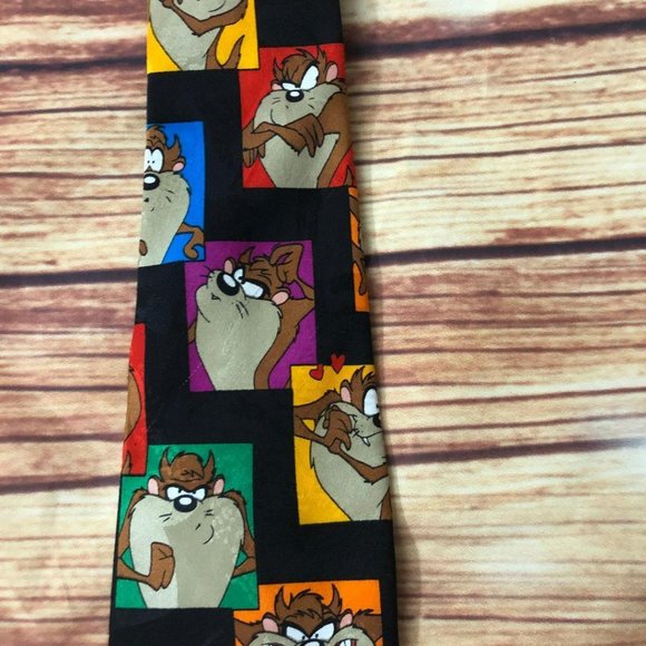 Vintage 90's Looney Tunes Mania Many Faces Expressions of Taz Tie Polyester - Picture 2 of 6